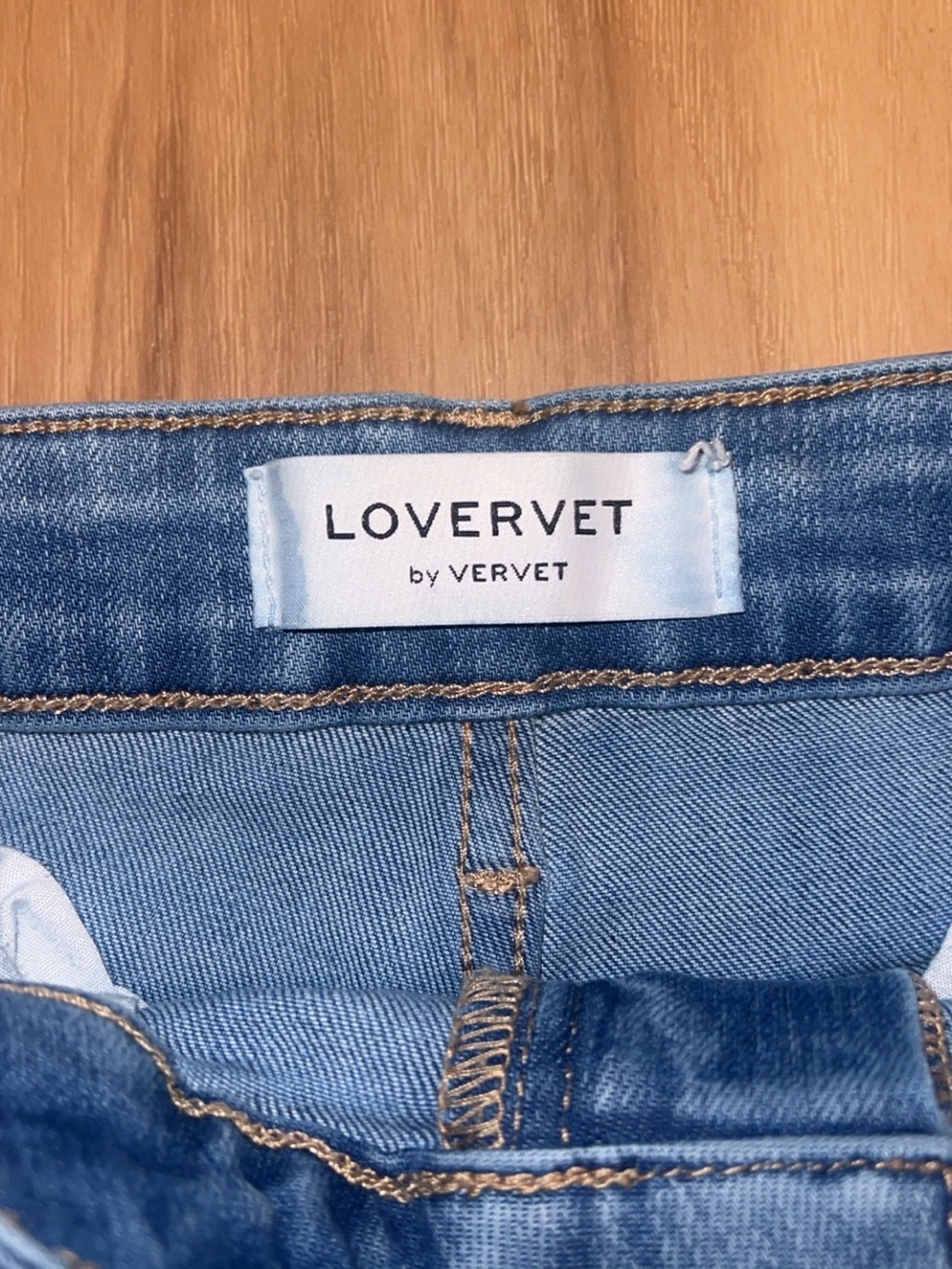 Lovervet - Light Blue Distressed Flare Jeans for Women - Picture 2 of 3